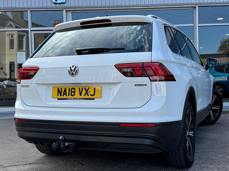 Volkswagen Tiguan 2.0 TDI SE Navigation 4Motion Euro 6 (s/s) 5dr 5dr Manual 2025