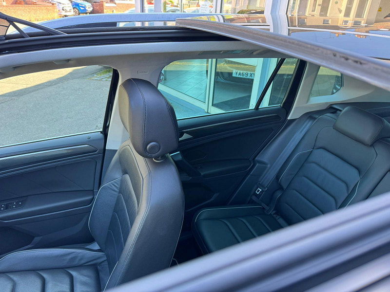 Volkswagen Tiguan 2.0 TDI SEL DSG 4Motion Euro 6 (s/s) 5dr 5dr Automatic 2025