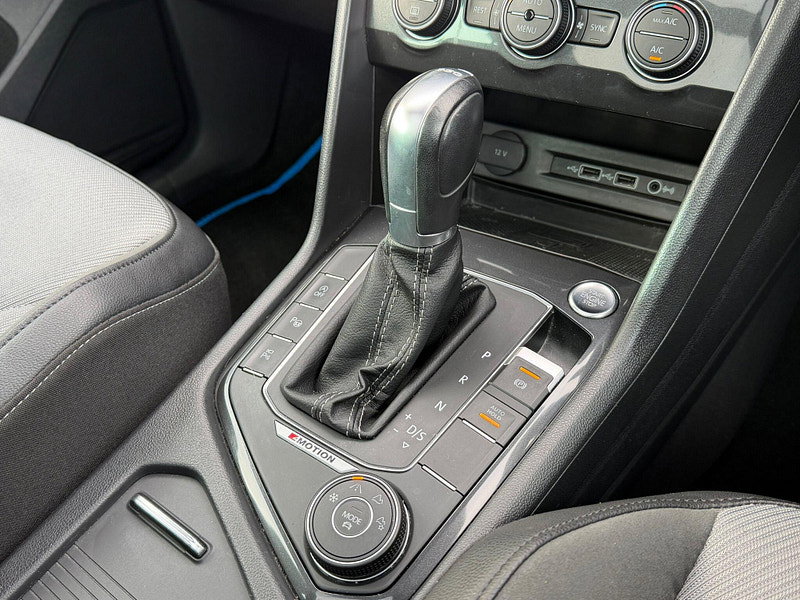 Volkswagen Tiguan 2.0 TSI R-Line DSG 4Motion Euro 6 (s/s) 5dr 5dr Automatic 2026