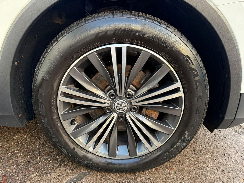 Volkswagen Tiguan Allspace 2.0 TDI SE Nav Euro 6 (s/s) 5dr 5dr Manual 2025