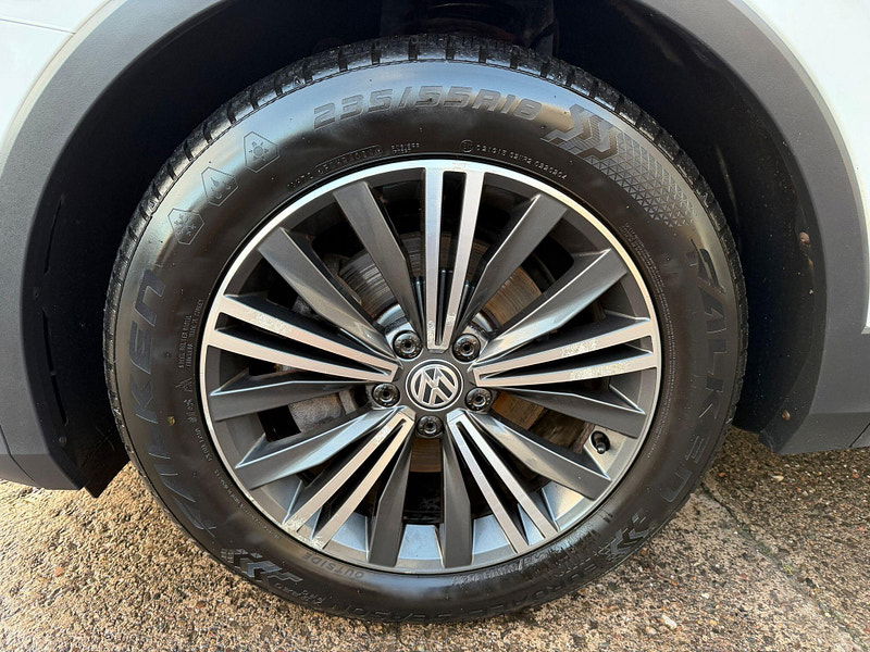 Volkswagen Tiguan Allspace 2.0 TDI SE Nav Euro 6 (s/s) 5dr 5dr Manual 2025