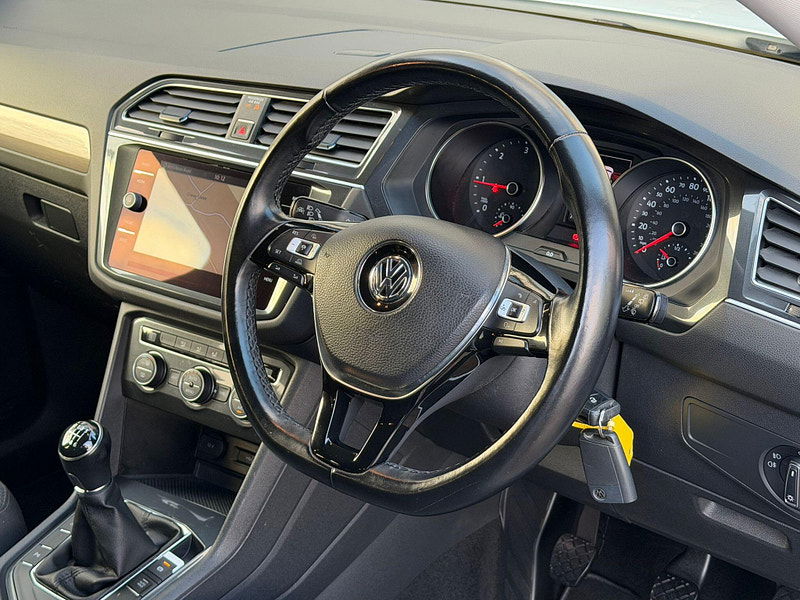 Volkswagen Tiguan Allspace 2.0 TDI SE Nav Euro 6 (s/s) 5dr 5dr Manual 2025