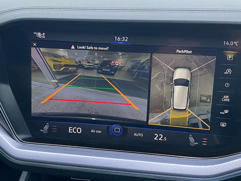 Volkswagen Touareg 3.0 TDI V6 Black Edition Tiptronic 4Motion Euro 6 (s/s) 5dr 5dr Automatic 2025