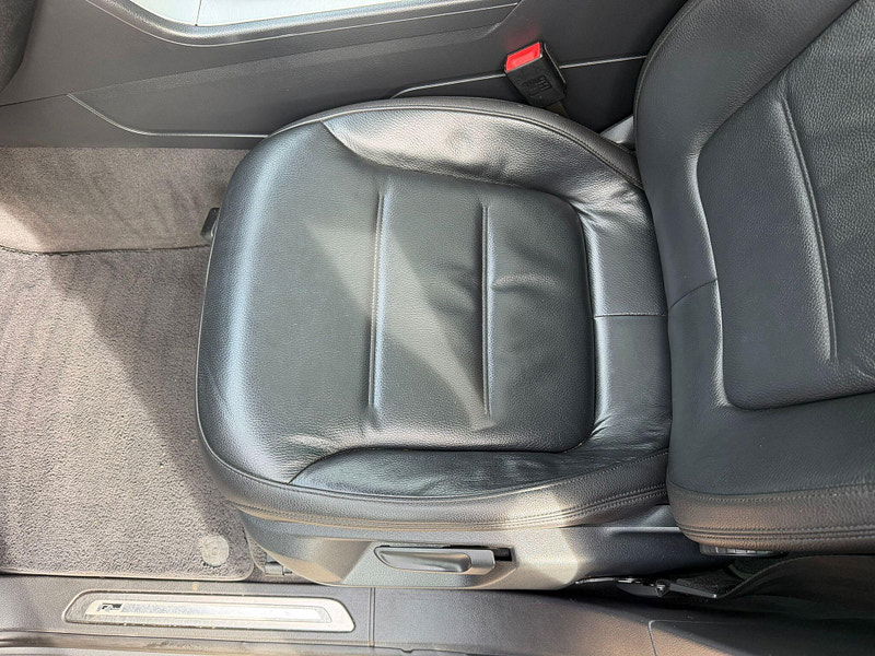 Volkswagen Touareg 3.0 TDI V6 BlueMotion Tech R-Line SUV 5dr Diesel Tiptronic 4WD Euro 5 (s/s) (245 ps) 5dr Automatic 2026