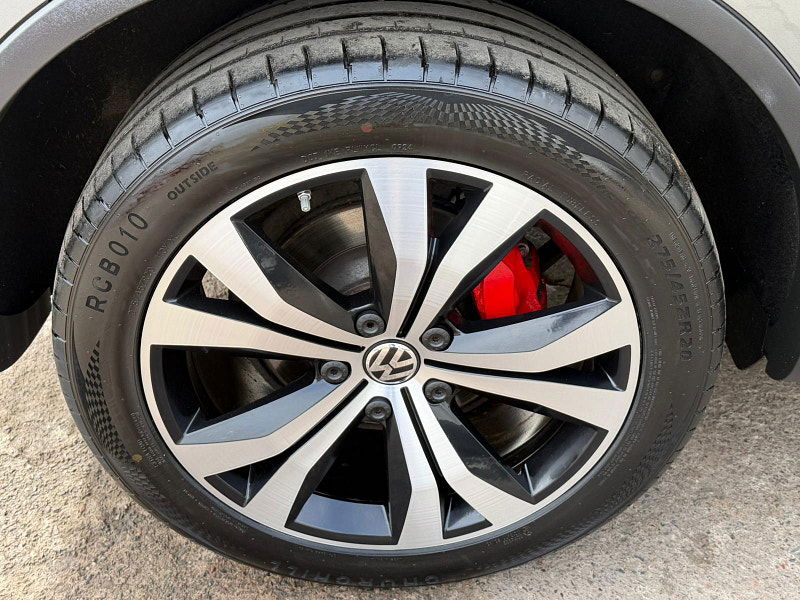 Volkswagen Touareg 3.0 TDI V6 BlueMotion Tech R-Line SUV 5dr Diesel Tiptronic 4WD Euro 5 (s/s) (245 ps) 5dr Automatic 2026