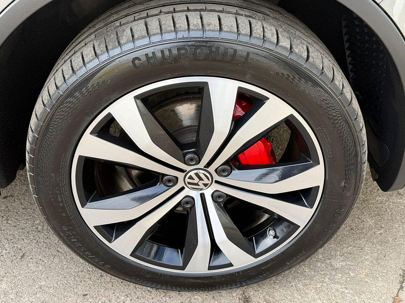 Volkswagen Touareg 3.0 TDI V6 BlueMotion Tech R-Line SUV 5dr Diesel Tiptronic 4WD Euro 5 (s/s) (245 ps) 5dr Automatic 2026