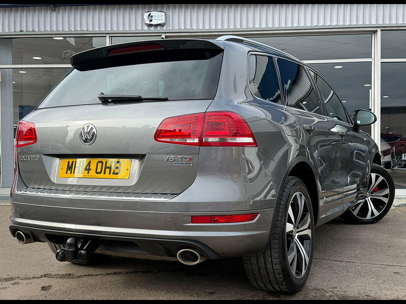 Volkswagen Touareg 3.0 TDI V6 BlueMotion Tech R-Line SUV 5dr Diesel Tiptronic 4WD Euro 5 (s/s) (245 ps) 5dr Automatic 2026