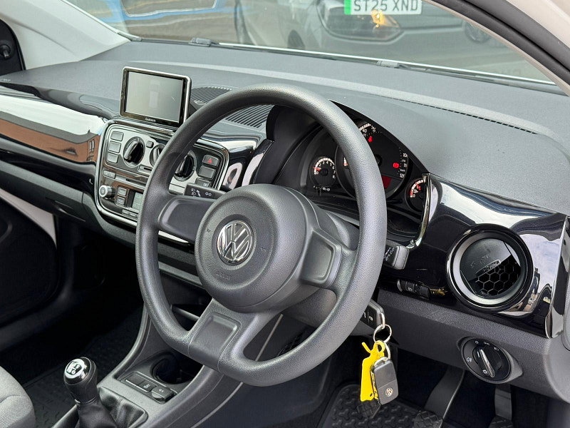 Volkswagen up! 1.0 Move up! Euro 6 3dr 3dr Manual 2026