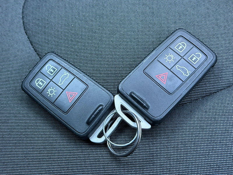 Volvo V40 Cross Country 2.0 D2 Nav Plus Euro 6 (s/s) 5dr 5dr Manual 2025