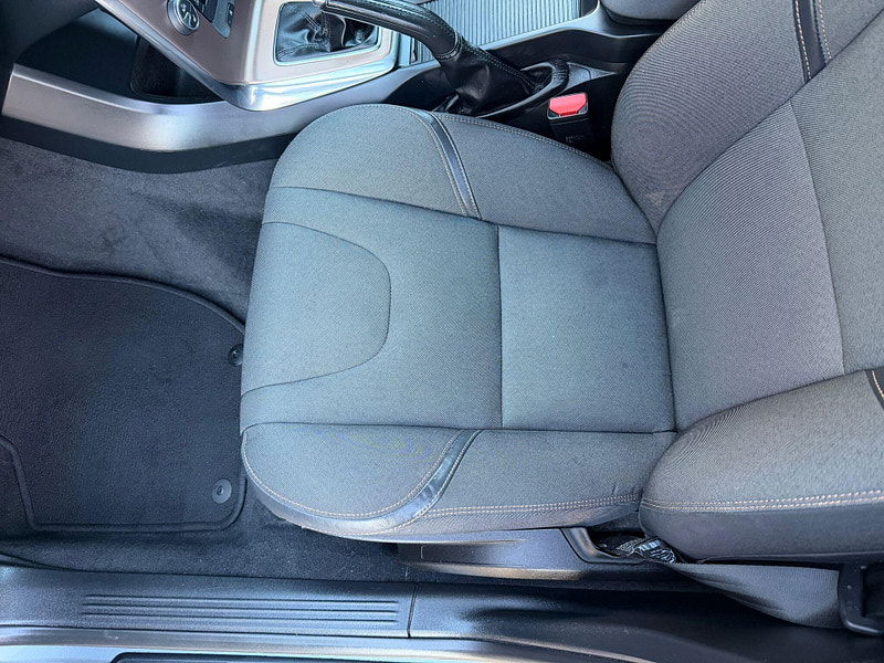 Volvo V40 Cross Country 2.0 D2 Nav Plus Euro 6 (s/s) 5dr 5dr Manual 2025