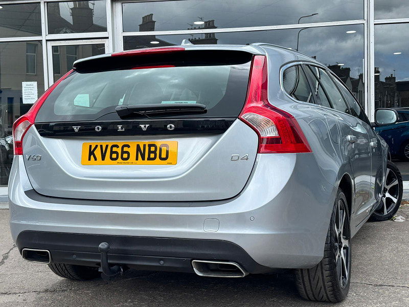 Volvo V60 2.0 D4 SE Lux Nav Auto Euro 6 (s/s) 5dr 5dr Automatic 2025