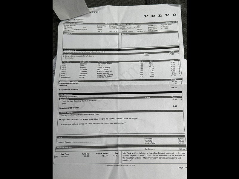 Volvo XC40 2.0 B3 MHEV Plus Dark DCT Auto Euro 6 (s/s) 5dr 5dr Automatic 2026