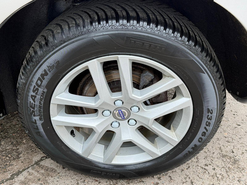 Volvo XC60 2.4 D4 SE Lux Nav Auto AWD Euro 6 (s/s) 5dr 5dr Automatic 2026