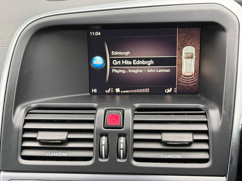 Volvo XC60 2.4 D4 SE Lux Nav Auto AWD Euro 6 (s/s) 5dr 5dr Automatic 2025