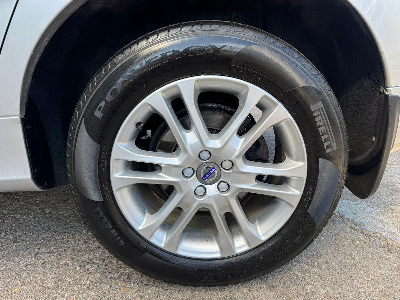 Volvo XC60 2.4 D4 SE Lux Nav Geartronic AWD Euro 5 5dr 5dr Automatic 2025
