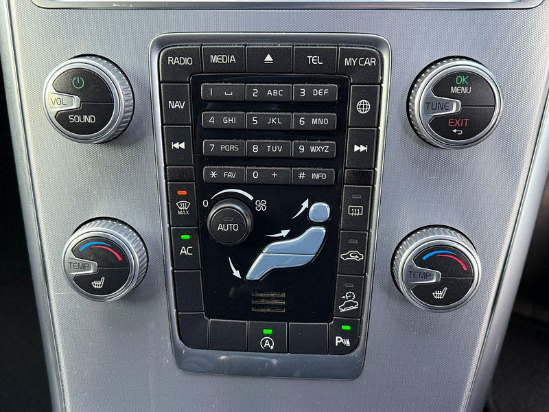 Volvo XC60 2.4 D4 SE Nav Auto AWD Euro 6 (s/s) 5dr 5dr Automatic 2026