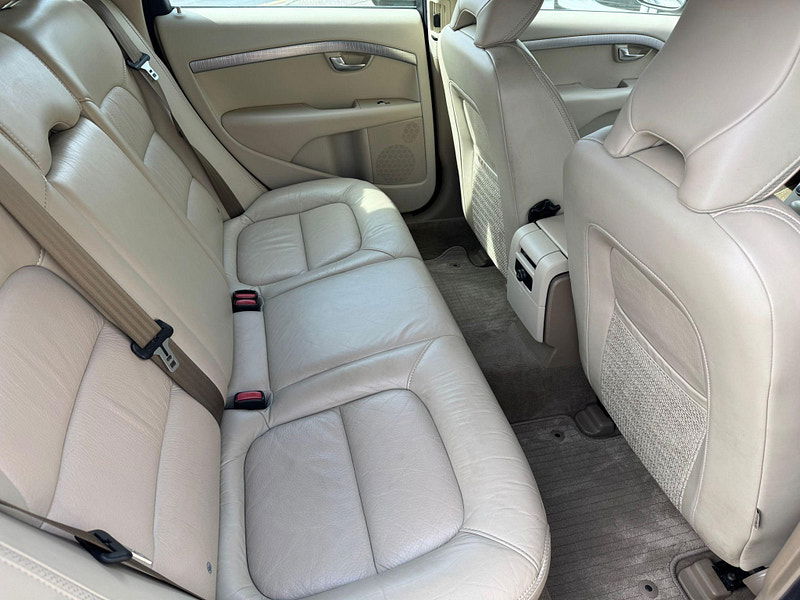 Volvo XC70 2.4 D5 SE Geartronic AWD Euro 4 5dr 5dr Automatic 2025