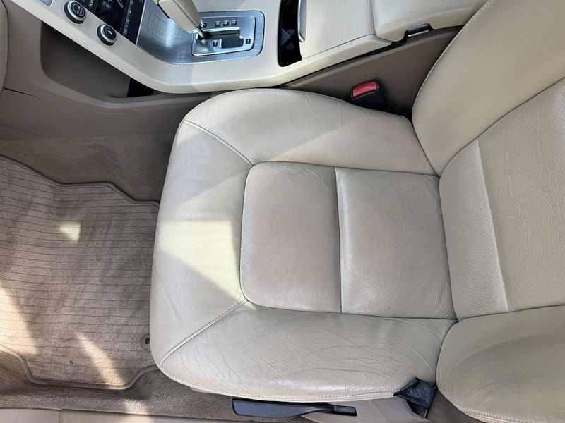 Volvo XC70 2.4 D5 SE Geartronic AWD Euro 4 5dr 5dr Automatic 2025
