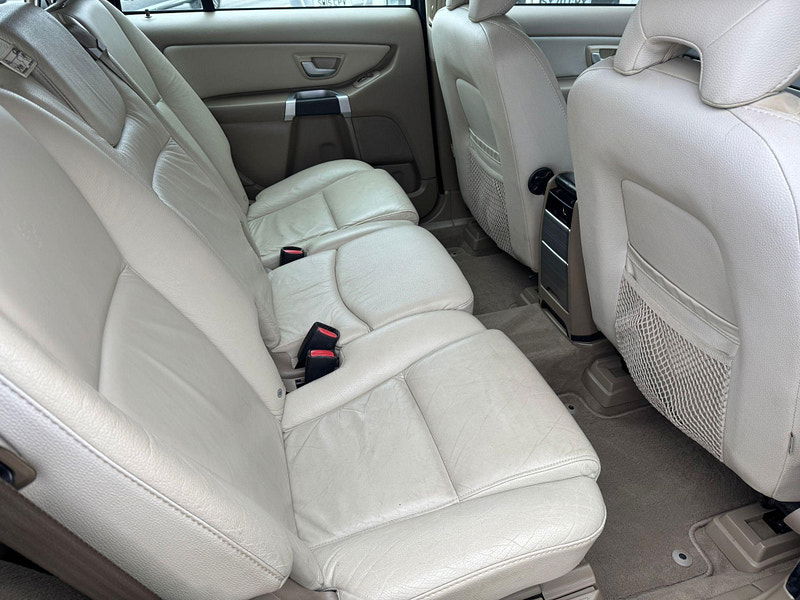 Volvo XC90 2.4 D5 SE Geartronic AWD 5dr 5dr Automatic 2025