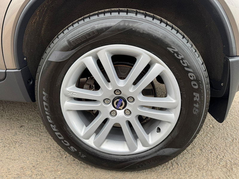 Volvo XC90 2.4 D5 SE Geartronic AWD 5dr 5dr Automatic 2025