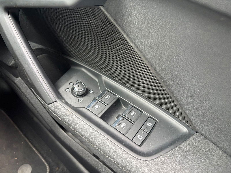 Audi A3 1.0 TFSI 30 S line Sportback 5dr Petrol Manual Euro 6 (s/s) (110 ps) 5dr Manual 2025