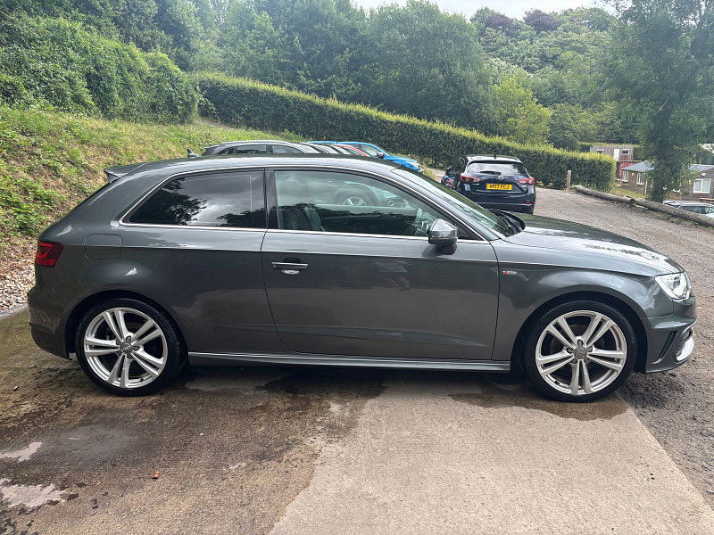 Audi A3 1.4 TFSI CoD S line Hatchback 3dr Petrol Manual Euro 6 (s/s) (Nav) (150 ps) 3dr Manual 2025