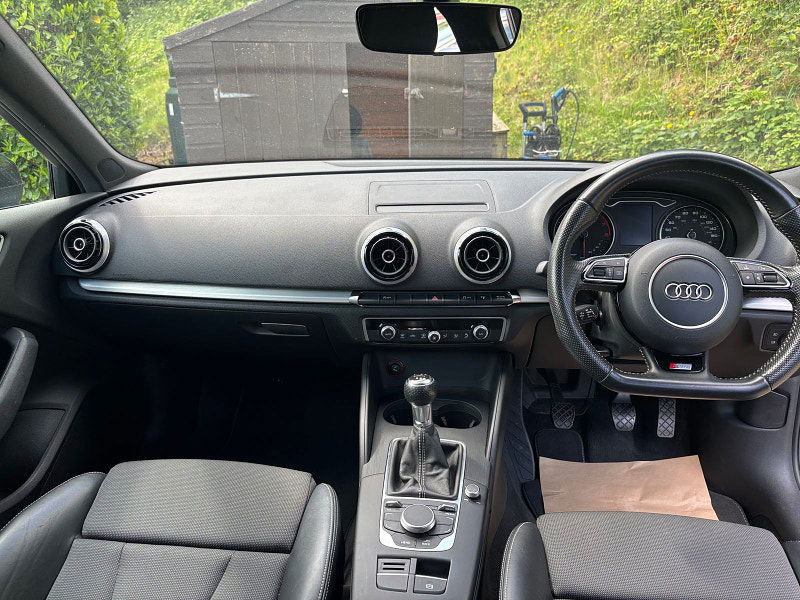 Audi A3 1.4 TFSI CoD S line Sportback 5dr Petrol Manual Euro 6 (s/s) (Nav) (150 ps) 5dr Manual 2025