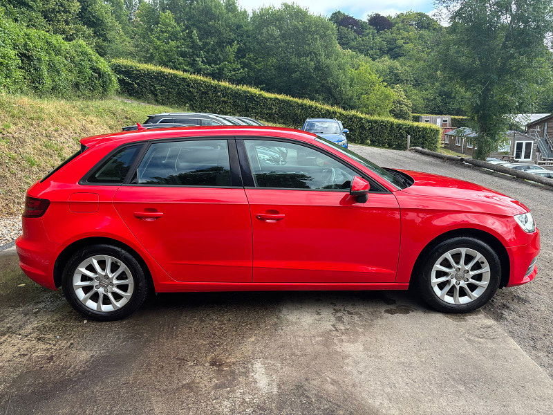 Audi A3 1.4 TFSI CoD SE Sportback 5dr Petrol Manual Euro 6 (s/s) (140 ps) 5dr Manual 2025