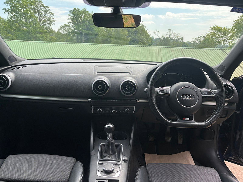 Audi A3 1.4 TFSI S line Sportback 5dr Petrol Manual Euro 6 (s/s) (Nav) (125 ps) 5dr Manual 2026