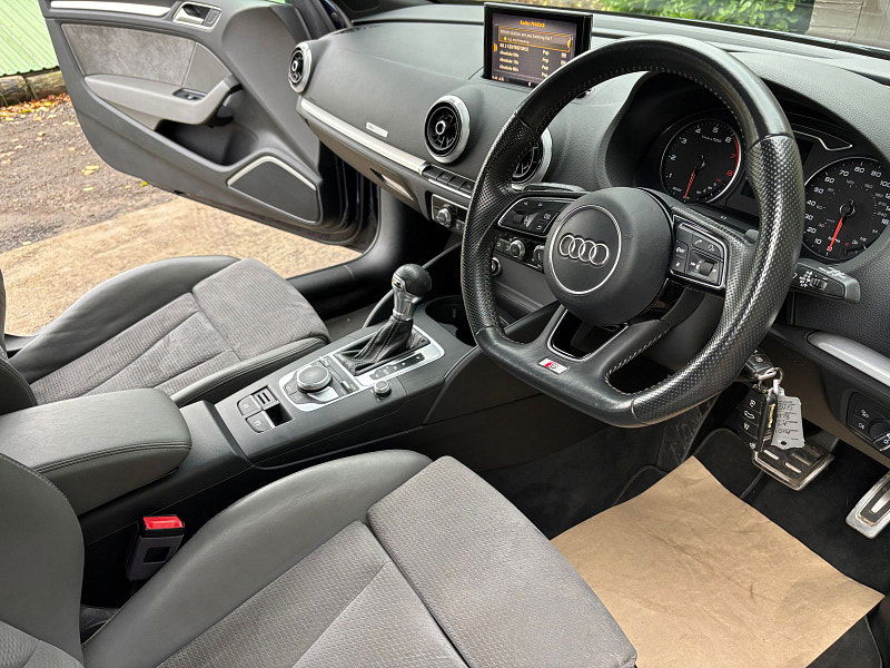 Audi A3 1.5 TFSI CoD S line Hatchback 3dr Petrol S Tronic Euro 6 (s/s) (150 ps) 3dr Automatic 2025