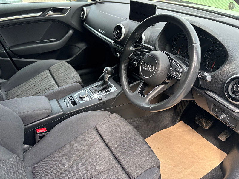 Audi A3 1.5 TFSI CoD Sport Sportback 5dr Petrol S Tronic Euro 6 (s/s) (150 ps) 5dr Automatic 2025