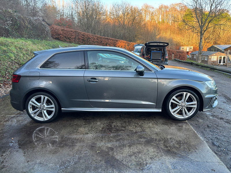 Audi A3 2.0 TDI S line Hatchback 3dr Diesel S Tronic quattro Euro 6 (s/s) (184 ps) 3dr Automatic 2025
