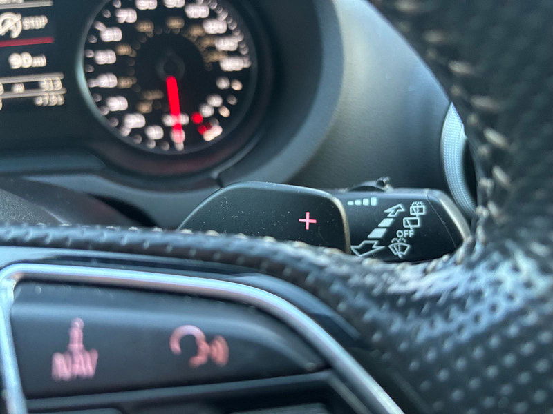 Audi A3 2.0 TDI S line Hatchback 3dr Diesel S Tronic quattro Euro 6 (s/s) (184 ps) 3dr Automatic 2025