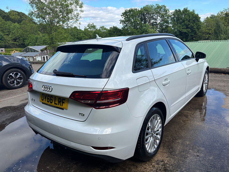Audi A3 2.0 TDI SE Technik Sportback 5dr Diesel S Tronic Auto 6Spd Euro 6 (s/s) (150 ps) 5dr Automatic 2025