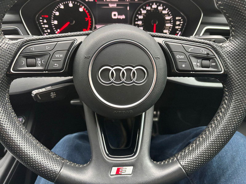 Audi A4 1.4 TFSI S line Saloon 4dr Petrol Manual Euro 6 (s/s) (150 ps) 4dr Manual 2025