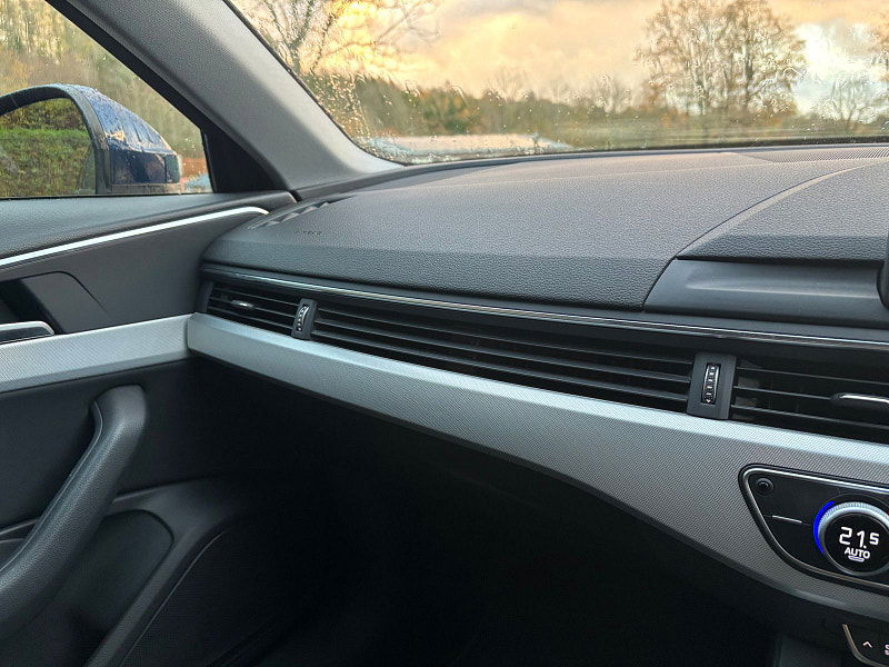 Audi A4 Avant 2.0 TFSI SE Estate 5dr Petrol Manual Euro 6 (s/s) (190 ps) 5dr Manual 2025