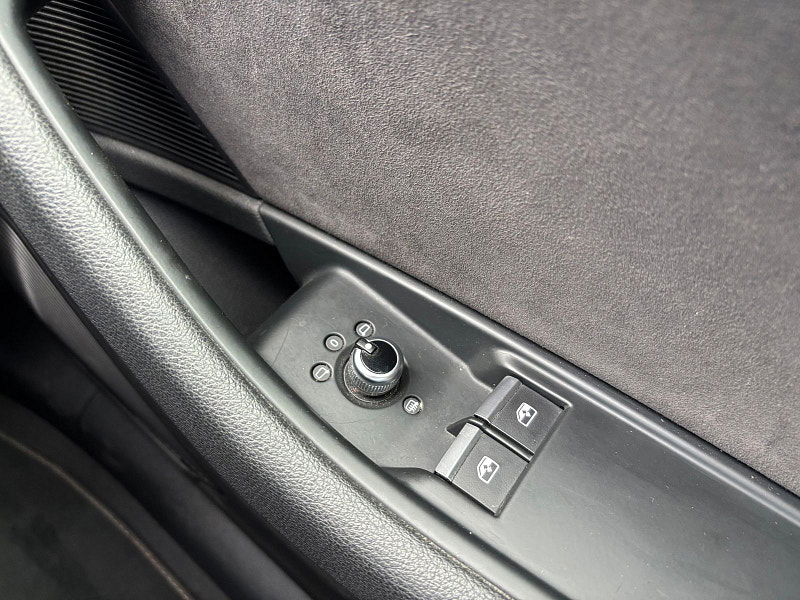 Audi A5 2.0 TDI 40 S line Coupe 2dr Diesel S Tronic quattro Euro 6 (s/s) (190 ps) 2dr Automatic 2025