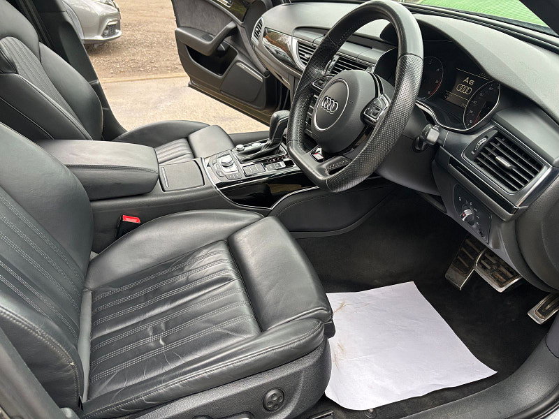 Audi A6 Saloon 2.0 TDI ultra Black Edition Saloon 4dr Diesel S Tronic Euro 6 (s/s) (190 ps) 4dr Automatic 2026