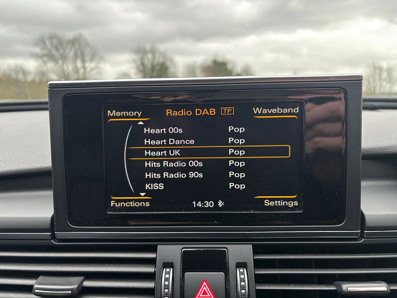 Audi A6 Saloon 2.0 TDI ultra Black Edition Saloon 4dr Diesel S Tronic Euro 6 (s/s) (190 ps) 4dr Automatic 2026