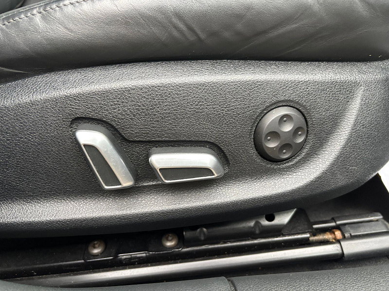 Audi A6 Saloon 2.0 TDI ultra Black Edition Saloon 4dr Diesel S Tronic Euro 6 (s/s) (190 ps) 4dr Automatic 2026