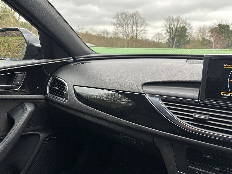 Audi A6 Saloon 2.0 TDI ultra Black Edition Saloon 4dr Diesel S Tronic Euro 6 (s/s) (190 ps) 4dr Automatic 2026