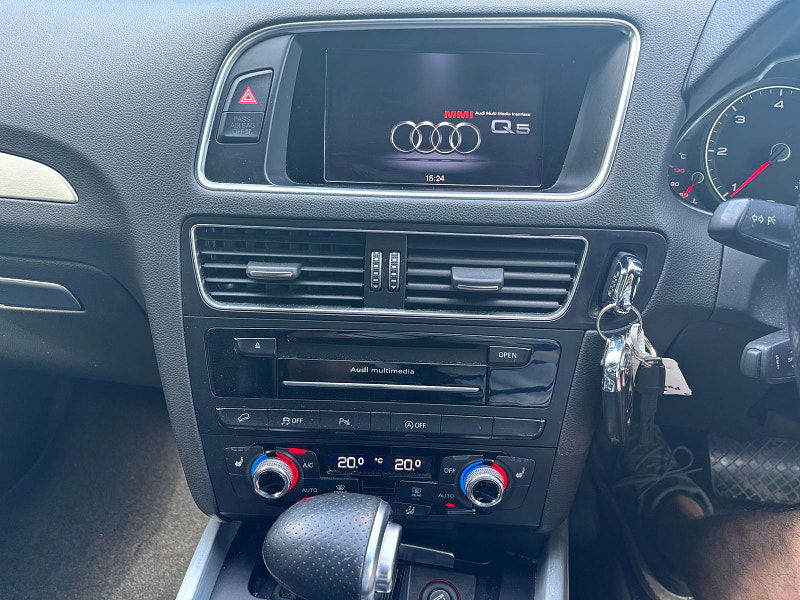 Audi Q5 2.0 TDI S line Plus SUV 5dr Diesel S Tronic quattro Euro 5 (s/s) (177 ps) 5dr Automatic 2025