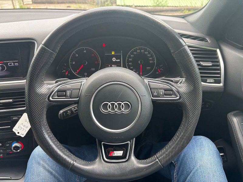Audi Q5 2.0 TDI S line Plus SUV 5dr Diesel S Tronic quattro Euro 5 (s/s) (177 ps) 5dr Automatic 2025