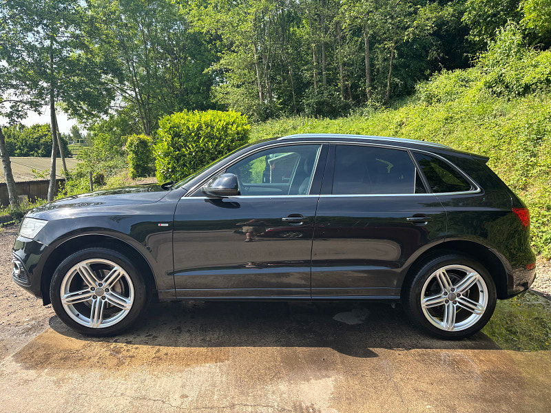 Audi Q5 2.0 TDI S line Plus SUV 5dr Diesel S Tronic quattro Euro 5 (s/s) (177 ps) 5dr Automatic 2025