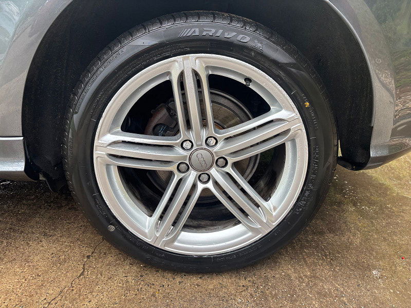 Audi Q5 2.0 TDI S line Plus SUV 5dr Diesel S Tronic quattro Euro 5 (s/s) (177 ps) 5dr Automatic 2025