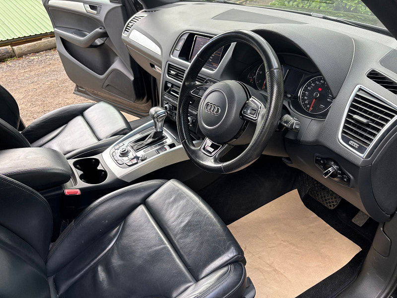 Audi Q5 2.0 TDI S line Plus SUV 5dr Diesel S Tronic quattro Euro 5 (s/s) (177 ps) 5dr Automatic 2025