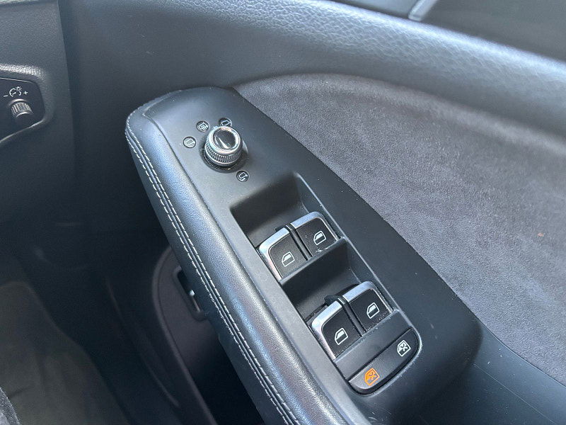 Audi Q5 2.0 TFSI S line Plus SUV 5dr Petrol Tiptronic quattro Euro 6 (s/s) (230 ps) 5dr Automatic 2025