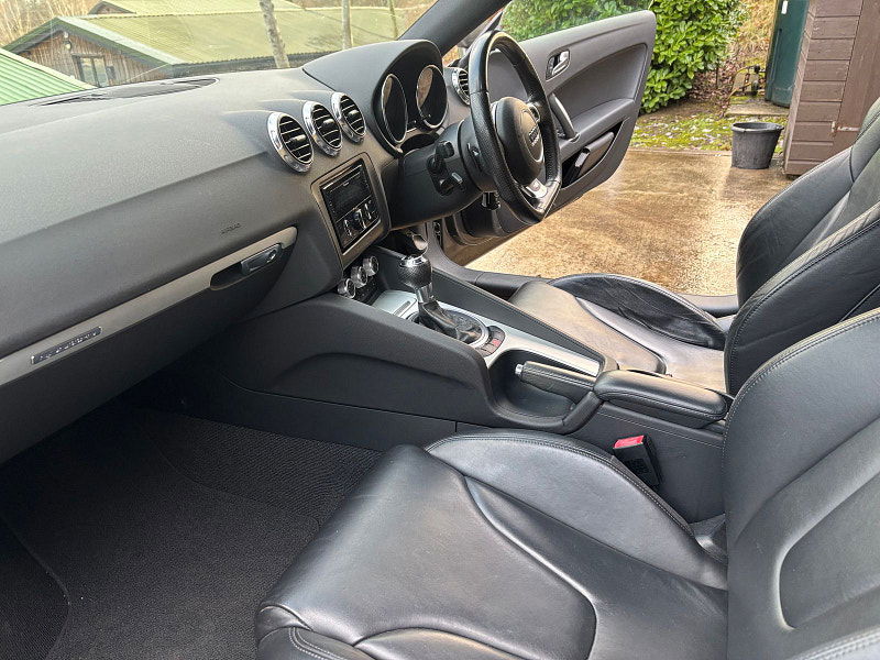 Audi TT 2.0 TFSI S line Coupe 3dr Petrol S Tronic quattro Euro 5 (s/s) (211 ps) 3dr Automatic 2026