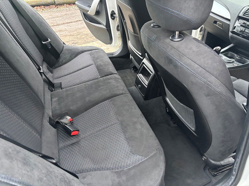 BMW 1 Series 1.5 118i M Sport Hatchback 5dr Petrol Manual Euro 6 (s/s) (136 ps) 5dr Manual 2026