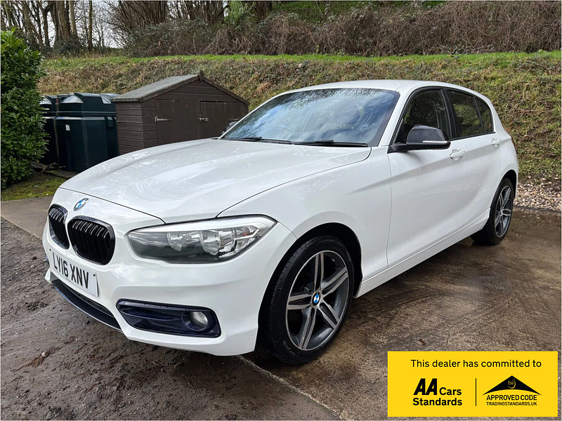 BMW 1 Series 1.5 118i Sport Hatchback 5dr Petrol Manual Euro 6 (s/s) (136 ps) 5dr Manual 2026